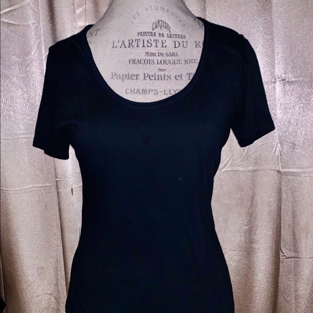 “Michael Stars T Shirt black OS scoop Neck